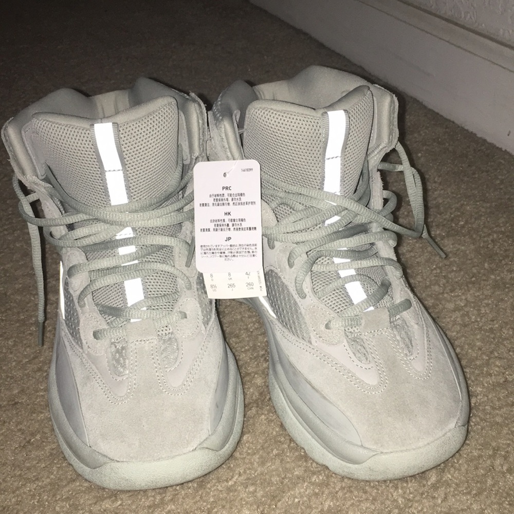 Yezzy dsrt - Picture 2 of 4